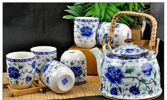 德化陶瓷 左窑蓝牡丹提梁茶具套装 陶瓷茶具 青花茶具产品高清图片